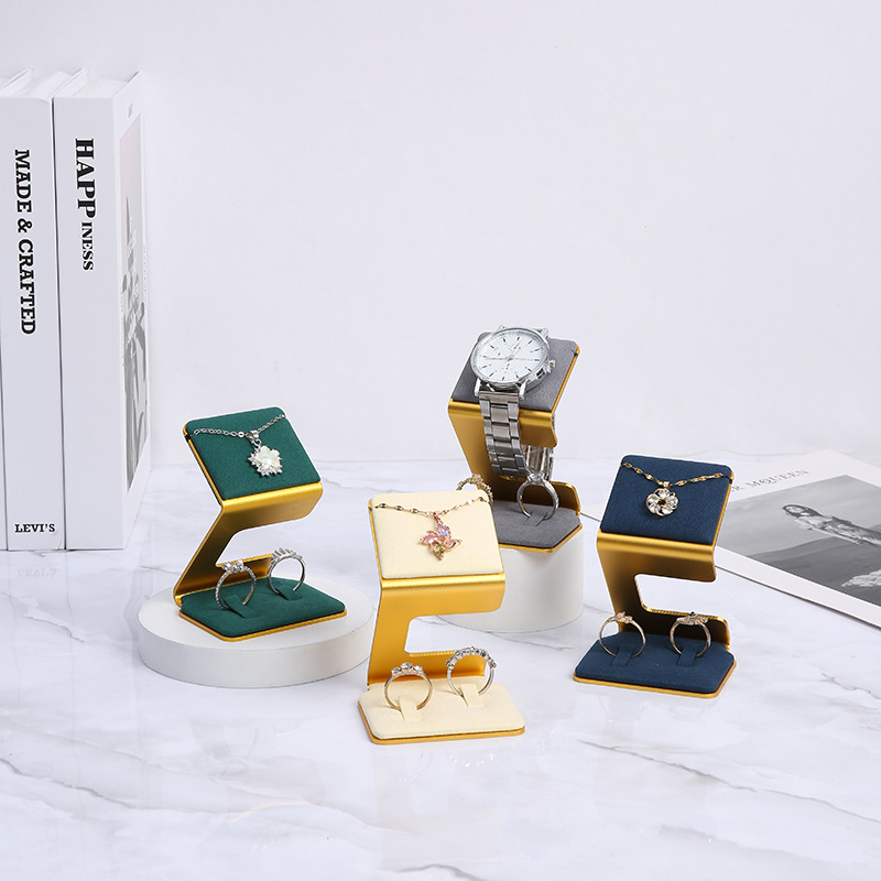 Luxury Watch Photo - 미니 메탈 보석 진열대, 고급 시계