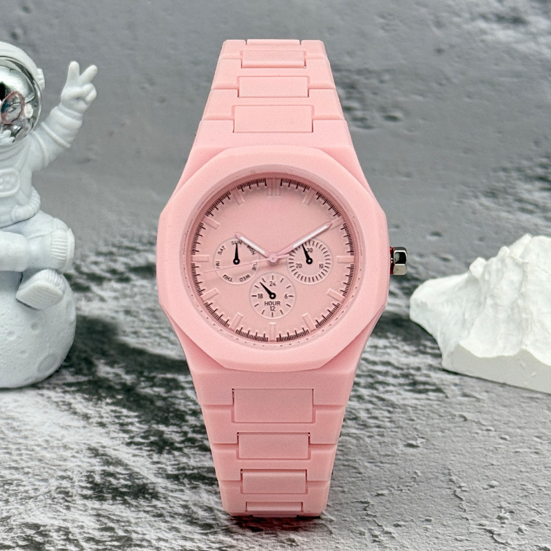 유명 브랜드 가짜 세 눈 다이얼 남성 여성 시계 패션  - Luxury Watch Price 리뷰 및 가격